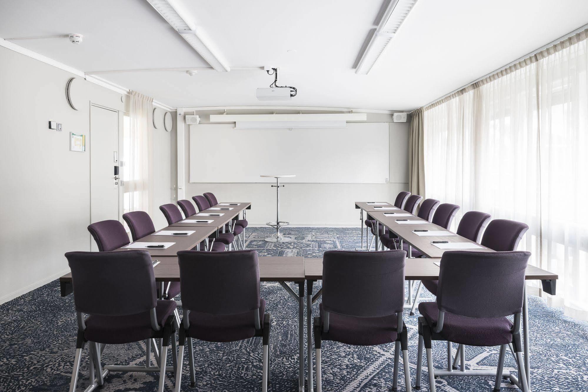 Quality Hotel Ekoxen Linkoping Exterior photo